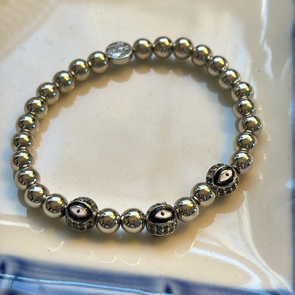 Jewelry - Stretch Evil Eye Crystal Silver Bracelet